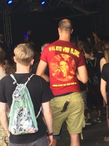 Geschmacklos & sexistisch - noch weit verbreitet im Metal
