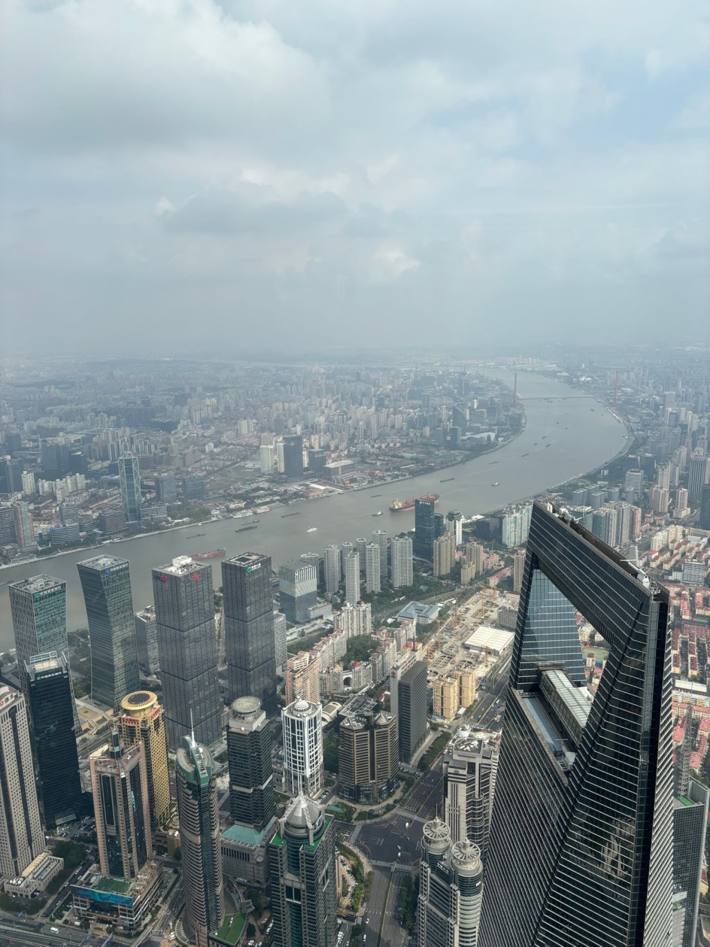 Abschied von meiner lieb gewonnenen Lehrerin und Wiedersehen mit Jonas in&nbsp;Shanghai